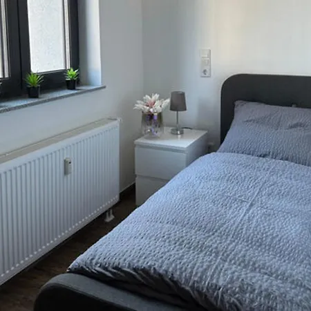 شقة Monteurzimmer 8 *