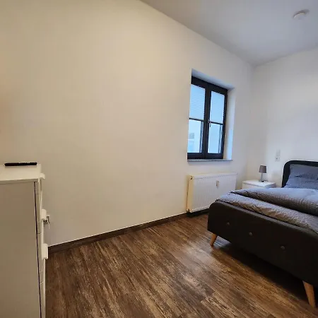 Monteurzimmer 8 *
